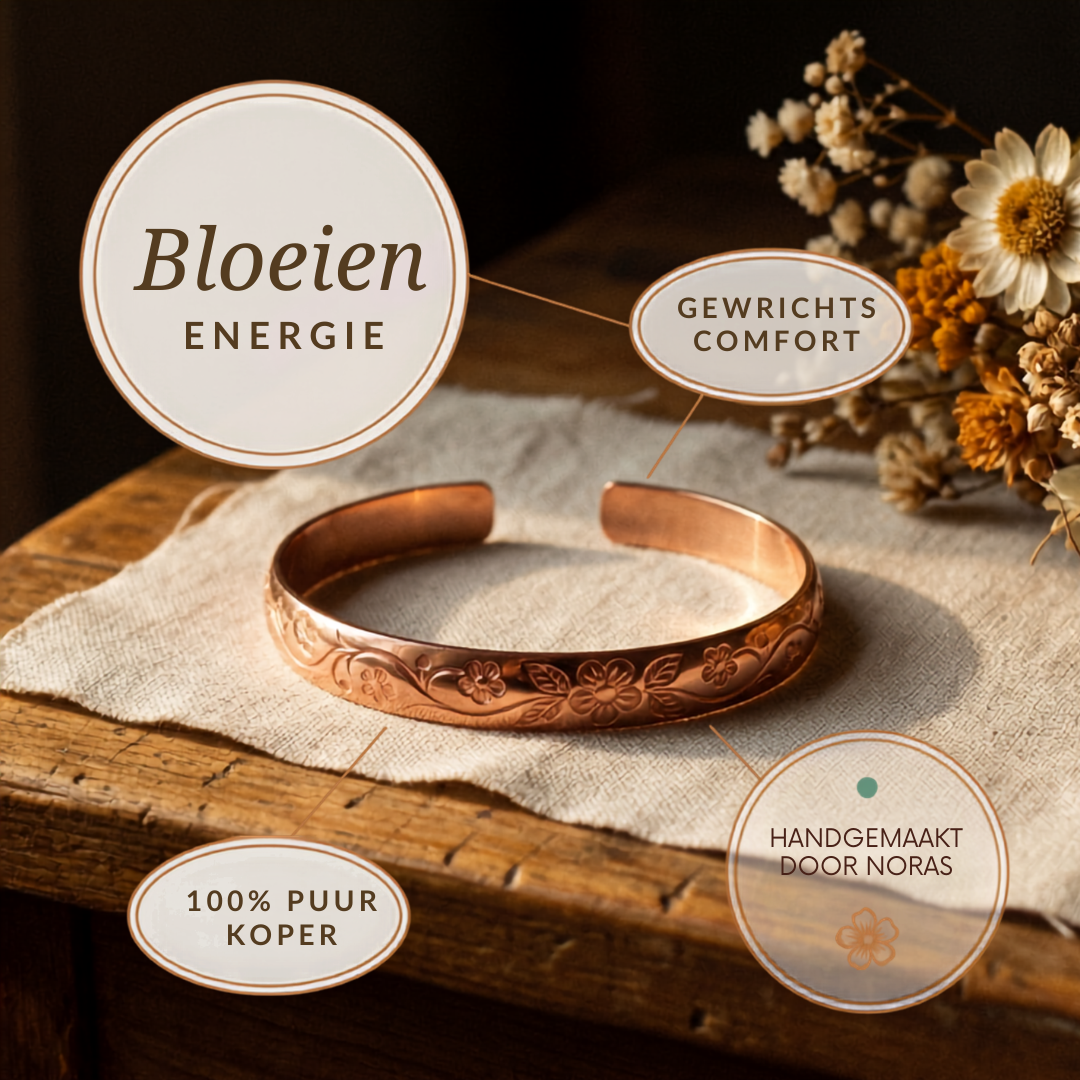 Nora's Bloesem Koperen Armband