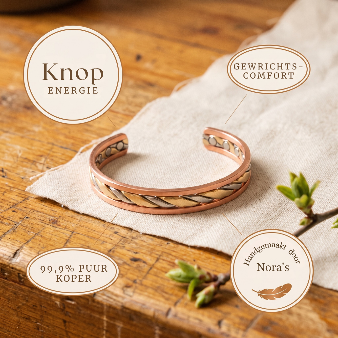 Nora's Bloemknop Koperen Armband