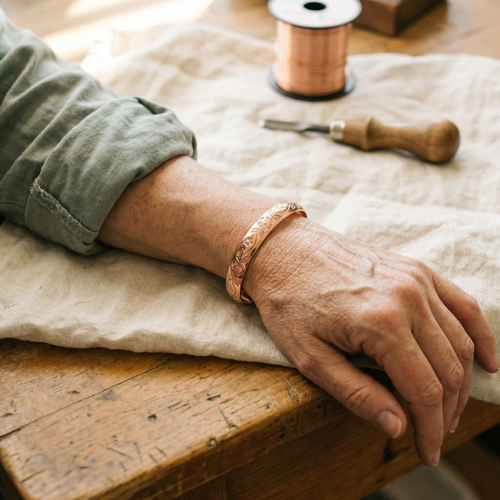 Nora's Bloesem Koperen Armband